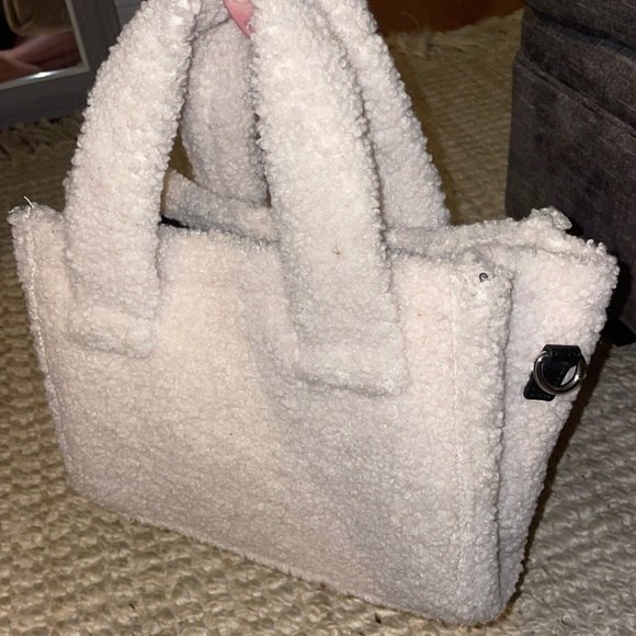 COPY - Forever 21 Faux Fur/ Fluffy Textured Mini Purse - Picture 5 of 5